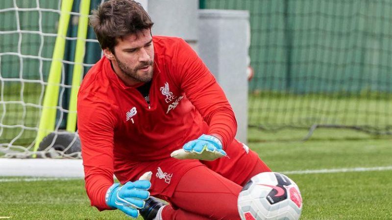 alisson-becker-la-cau-thu-tot-cho-liverpool
